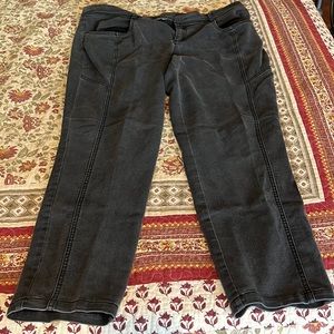 Natural reflections. Size 18. Dress pants